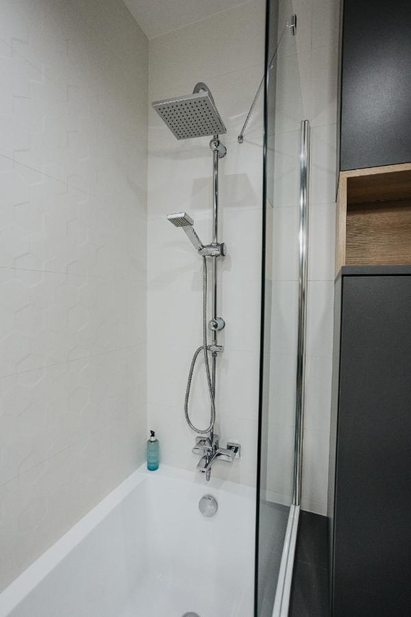 Sky Mountain View Free Parking Appartement Krakau Buitenkant foto